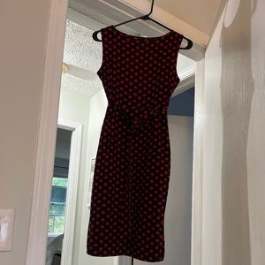 Sleeveless dress polka dot